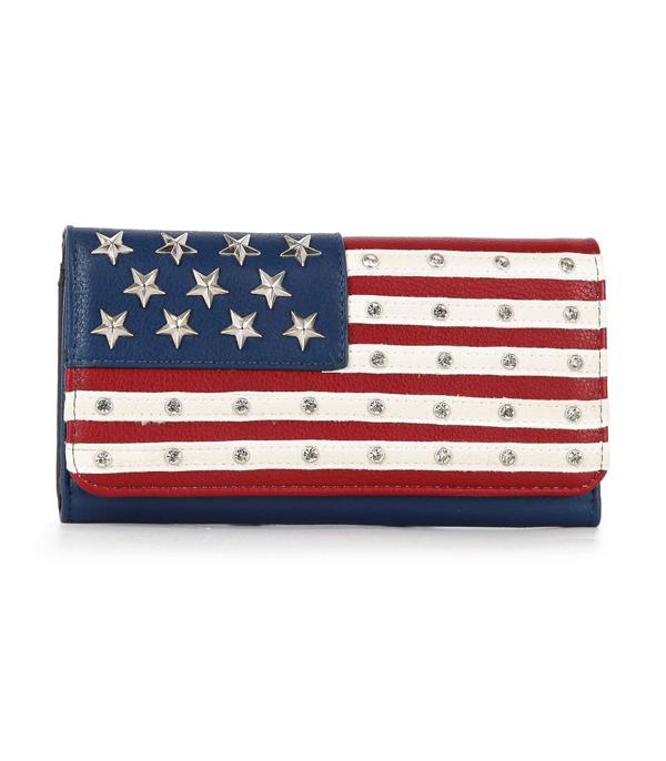 <font color=RED>RED,WHITE, AND BLUE</font> :: Wholesale USA Flag Classic Wallet