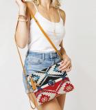HANDBAGS :: CROSSBODY I CLUTCH BAGS