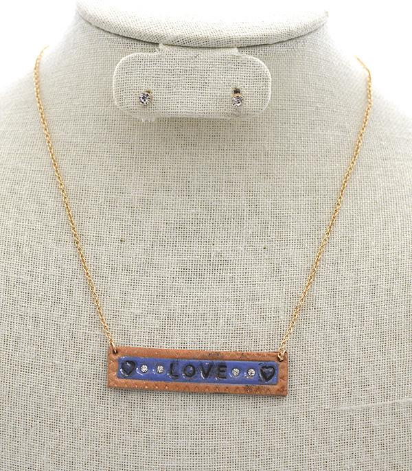 <font color=black>SALE ITEMS</font> :: JEWELRY :: Necklaces :: LOVE Leather Bar Necklace Set