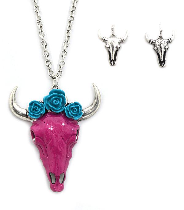 <font color=black>SALE ITEMS</font> :: JEWELRY :: Necklaces :: Rose Steer Head Pendant Necklace