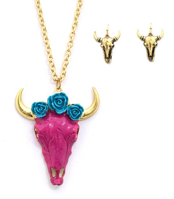 <font color=black>SALE ITEMS</font> :: JEWELRY :: Necklaces :: Rose Steer Head Pendant Necklace