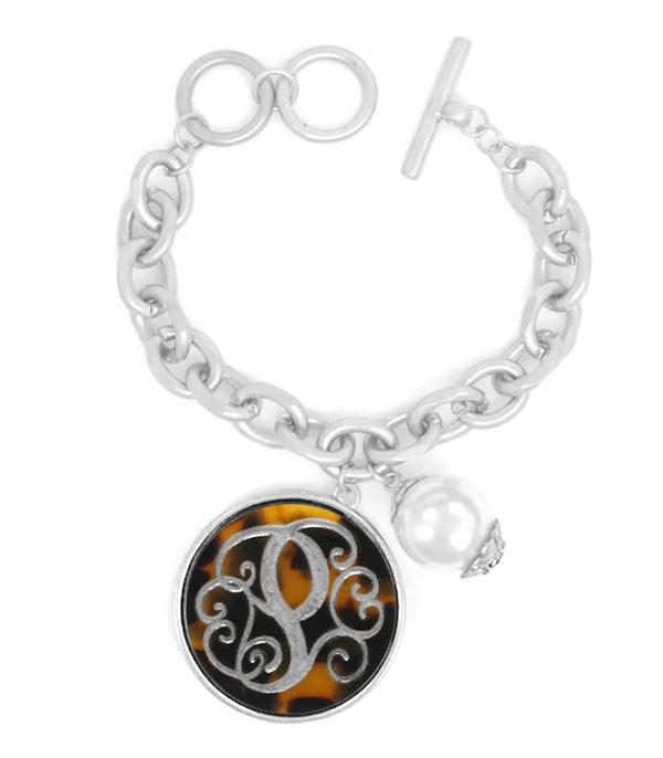 <font color=black>SALE ITEMS</font> :: JEWELRY :: Bracelets :: Tortoise Initial Charm Bracelet