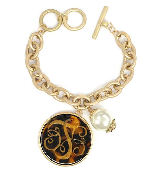 INITIAL JEWELRY :: BRACELETS | EARRINGS :: Tortoise Initial Charm Bracelet