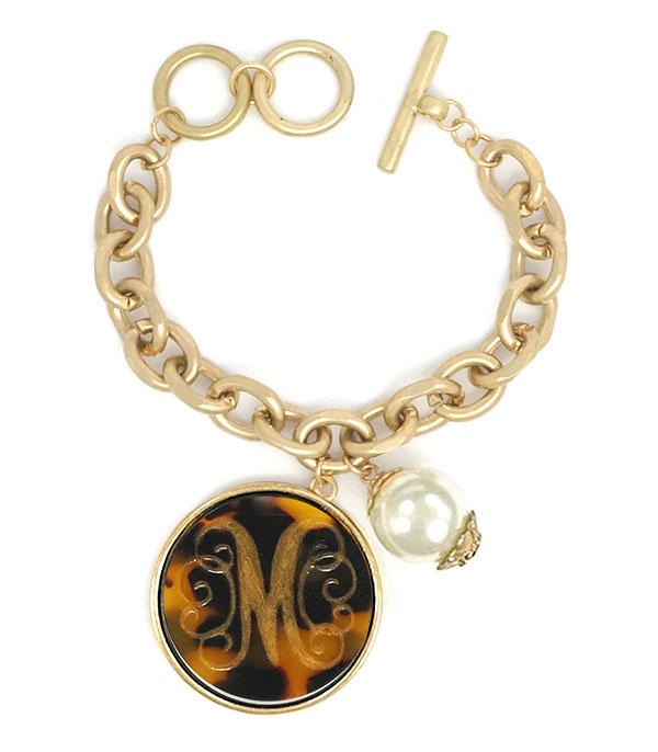 INITIAL JEWELRY :: BRACELETS | EARRINGS :: Tortoise Initial Charm Bracelet