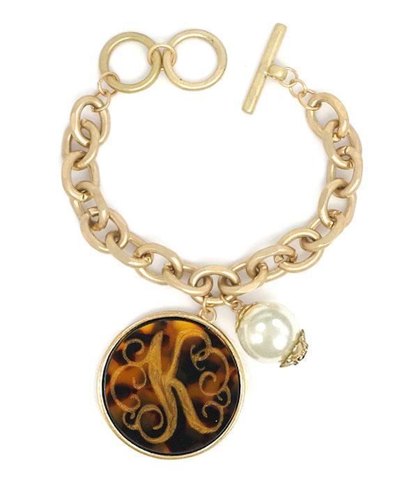 INITIAL JEWELRY :: BRACELETS | EARRINGS :: Tortoise Initial Charm Bracelet