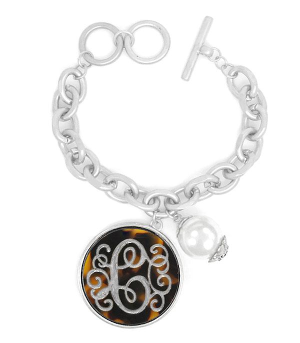 INITIAL JEWELRY :: BRACELETS | EARRINGS :: Tortoise Initial Charm Bracelet