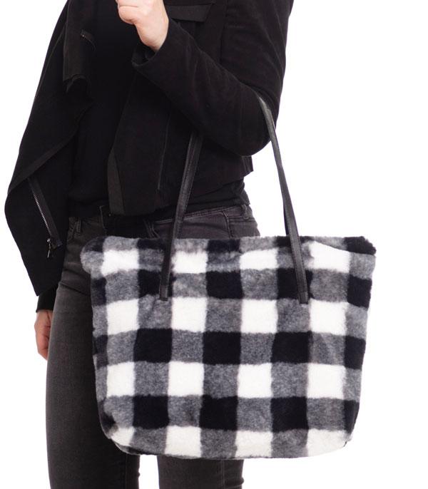 <font color=black>SALE ITEMS</font> :: HANDBAGS | TRAVEL :: Wholesale Soft Buffalo Plaid Tote Bag