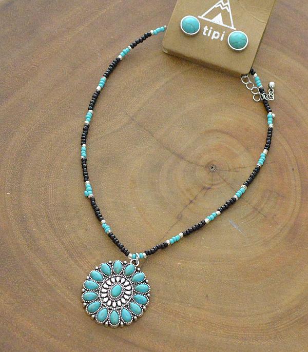 New Arrival :: Wholesale Tipi Turquoise Concho Beaded Necklace