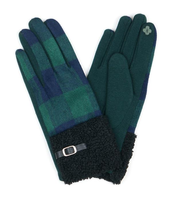 New Arrival :: Wholesale Buffalo Plaid Smart Touch Winter Gloves
