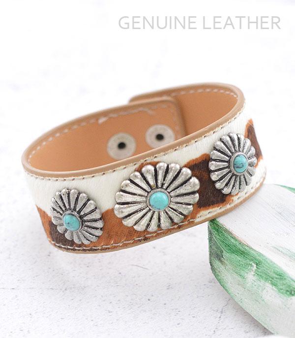 BRACELETS :: LINK :: Wholesale Cowhide Leather Concho Bracelet