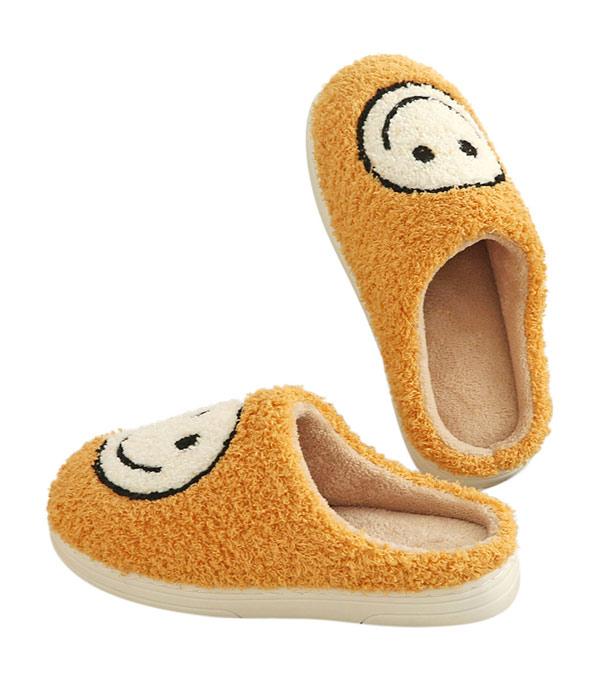 New Arrival :: Wholesale Happy Face Boucle House Slippers