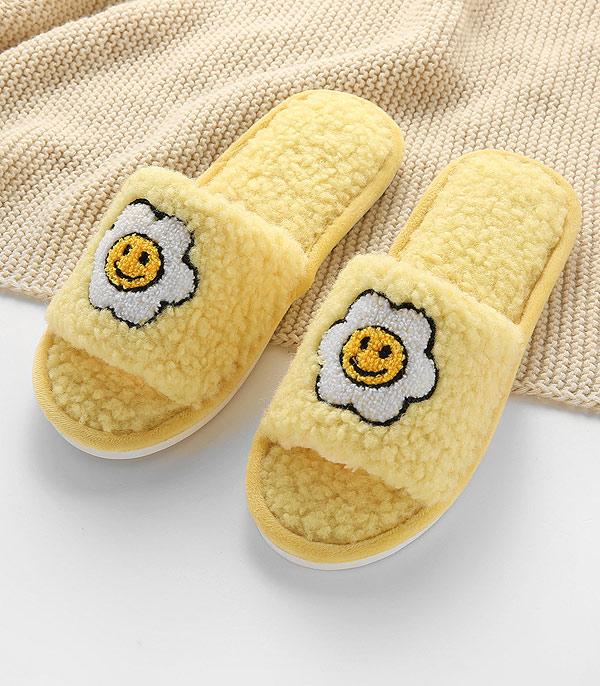 GLOVES I SOCKS :: Wholesale Flower Happy Face Boucle Slippers