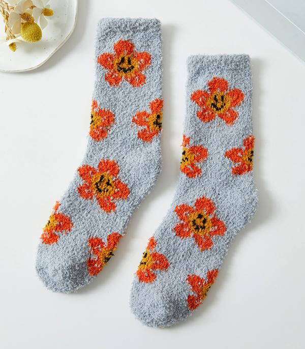 New Arrival :: Wholesale Smile Flower Cozy Socks