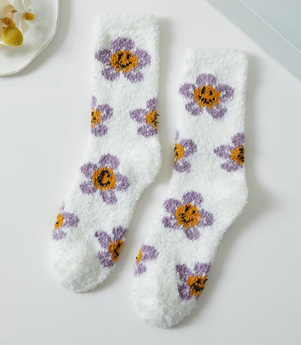 New Arrival :: Wholesale Smile Flower Cozy Socks