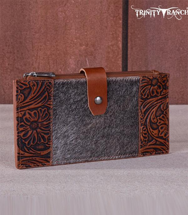 MONTANAWEST BAGS :: MENS WALLETS I SMALL ACCESSORIES :: Wholesale Trinity Ranch Cowhide Tooled Wallet