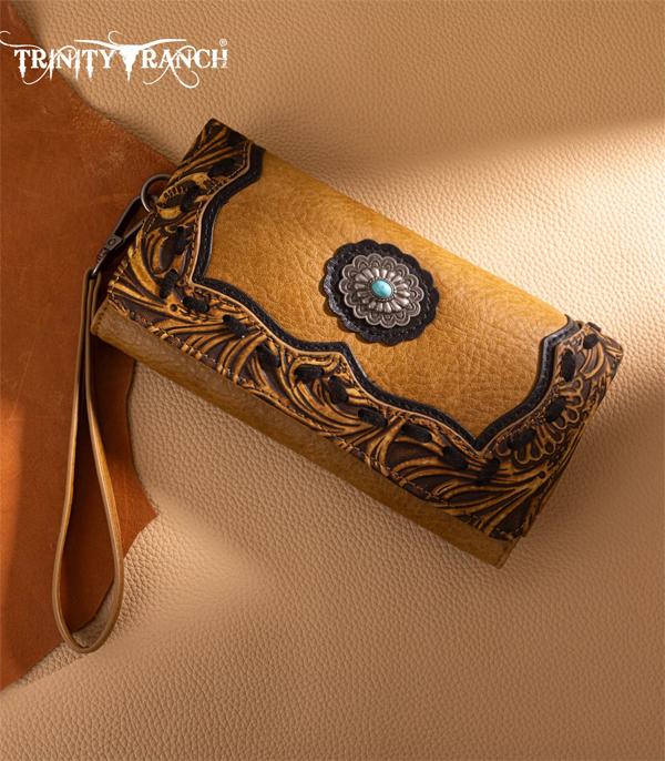 New Arrival :: Wholesale Trinity Ranch Tooled Concho Wallet