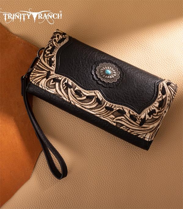 New Arrival :: Wholesale Trinity Ranch Tooled Concho Wallet
