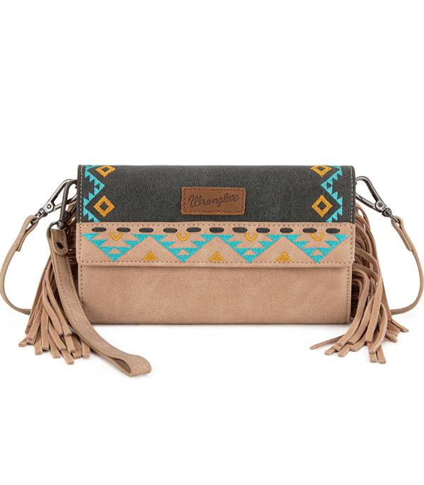 MONTANAWEST BAGS :: CROSSBODY BAGS :: Wholesale Wrangler Aztec Fringe Crossbody Bag