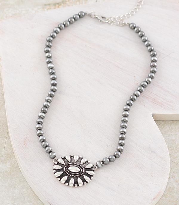 New Arrival :: Wholesale Western Concho Navajo Pearl Necklace
