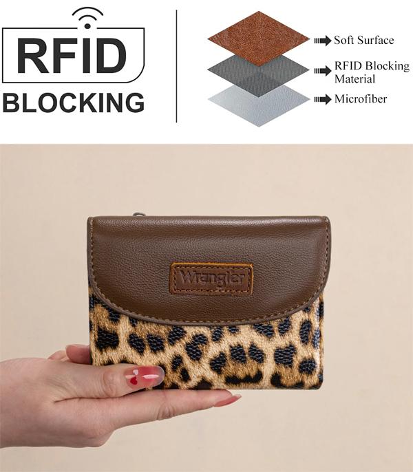 New Arrival :: Wholesale Wrangler Leopard Print Tri-Fold Wallet