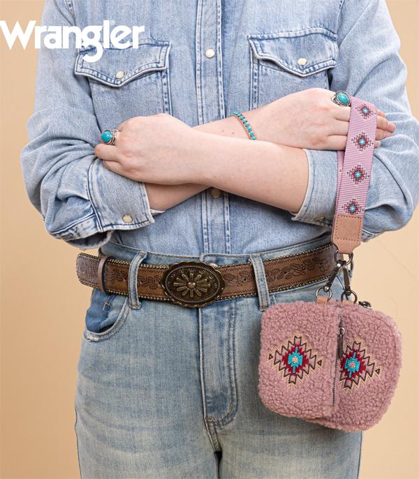 New Arrival :: Wholesale Wrangler Sherpa Aztec Dual Wristlet