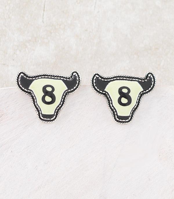 New Arrival :: Wholesale Western Eight Ball Cow Skull Necklace