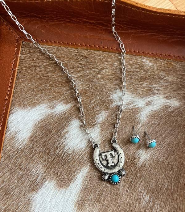 New Arrival :: Wholesale Western Horseshoe Initial Necklace Set