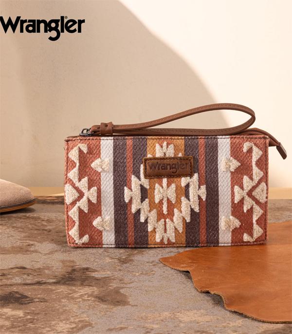 New Arrival :: Wholesale Wrangler Sherpa Aztec Clutch