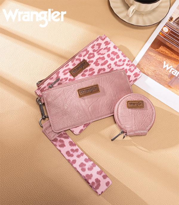 New Arrival :: Wholesale Wrangler Leopard Print Wristlet Set