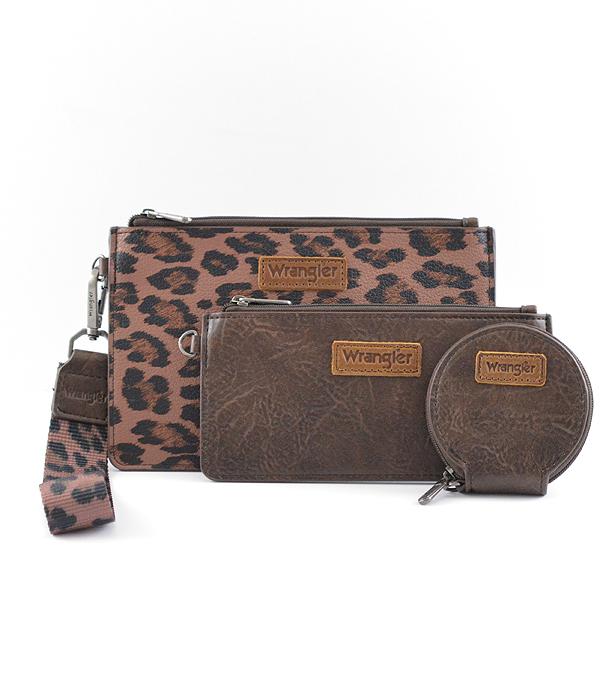 New Arrival :: Wholesale Wrangler Leopard Print Wristlet Set