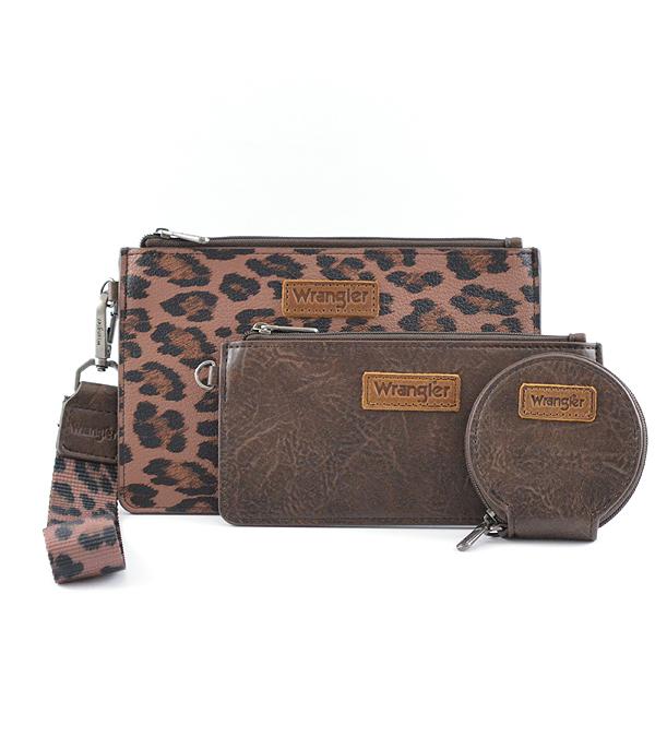 New Arrival :: Wholesale Wrangler Leopard Print Wristlet Set