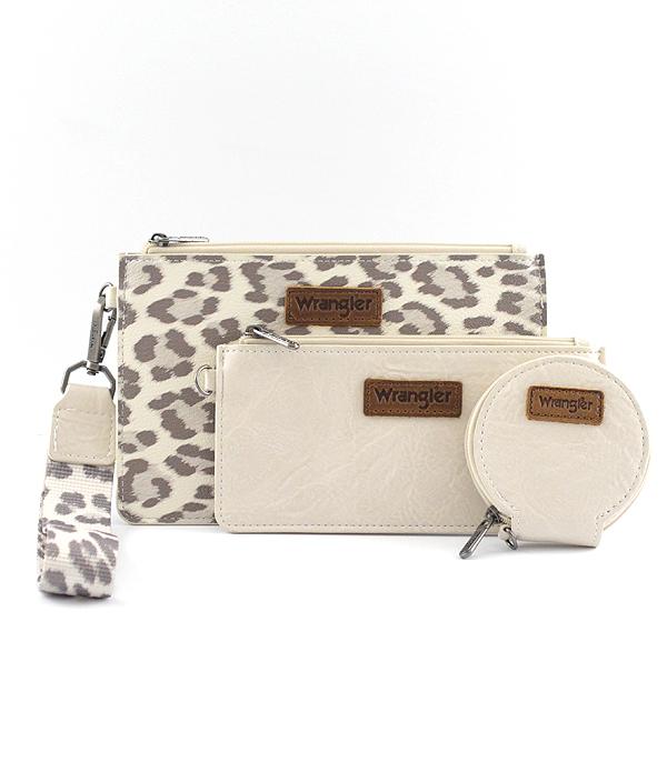 New Arrival :: Wholesale Wrangler Leopard Print Wristlet Set