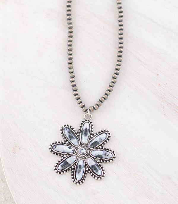 WHAT'S NEW :: Wholesale Western Flower Concho Necklace