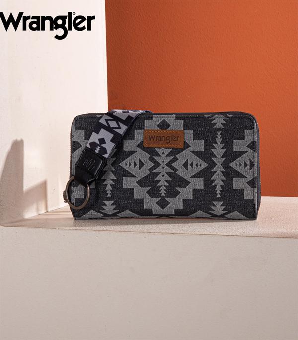 WRANGLER BRAND BAGS :: WALLETS / CLUTCH :: Wholesale Wrangler Southwestern Print Wallet