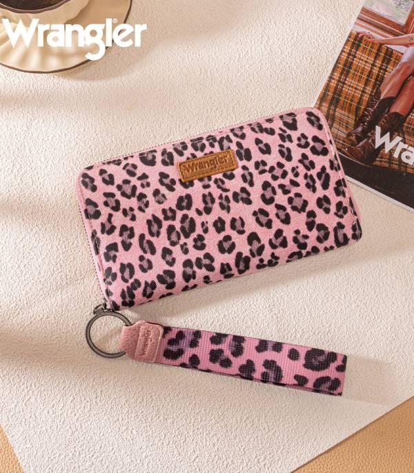New Arrival :: Wholesale Wrangler Leopard Print Wallet