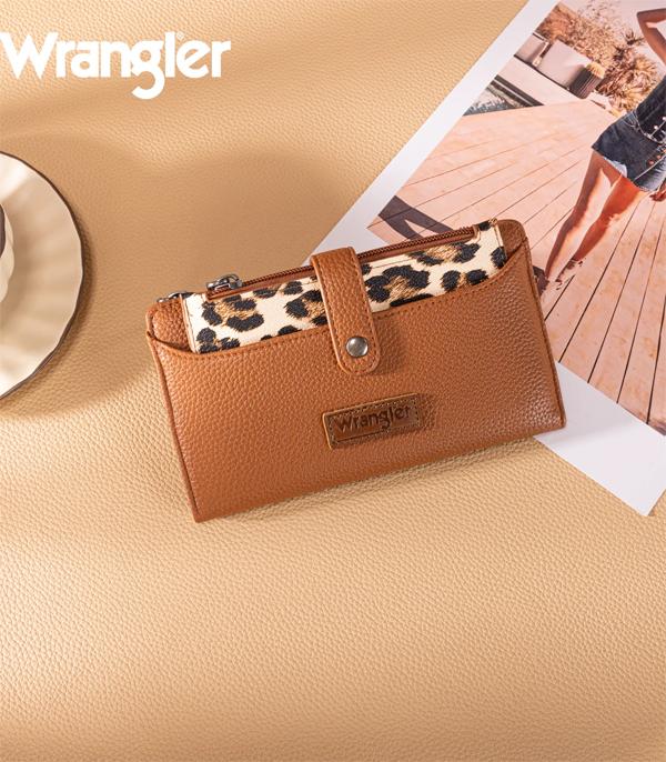 New Arrival :: Wholesale Wrangler Leopard Wallet Wristlet Set